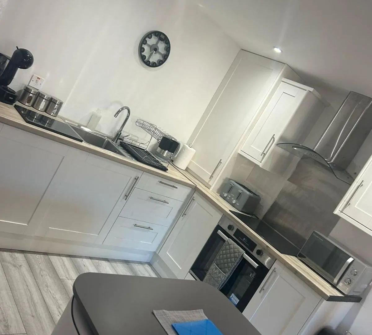 4 Stars 2 Bed Newly Renovated City Apartment With Free Parking Μπέλφαστ